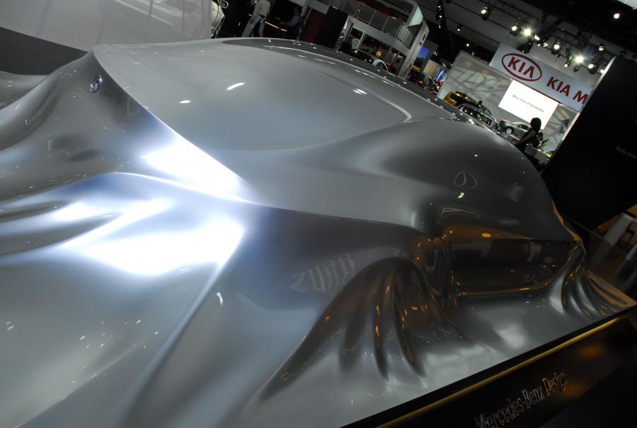  Mercedes-Benz CLS-Class Sculpture 2010 года  (фото 13 из 29)